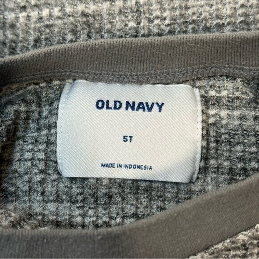 Polo Ralph Lauren Boy’s Bundle, Old Navy and Carters shirts, Size 4/5, Gray Blue - Picture 6 of 13